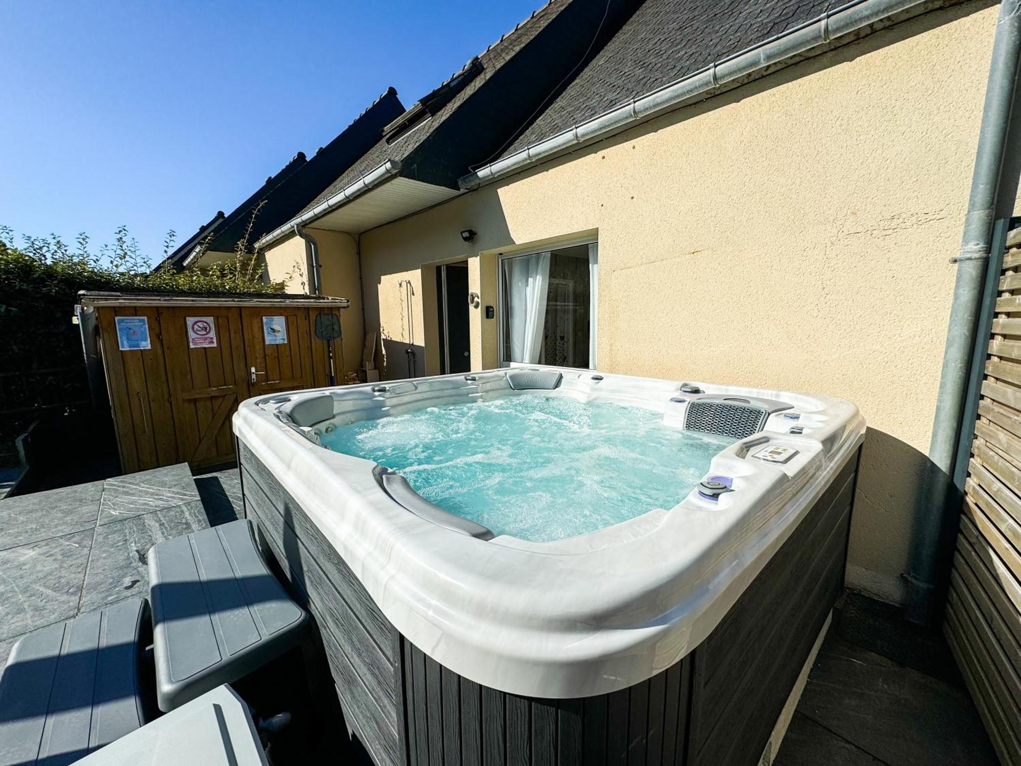 Jacuzzi Professionel Les Pieds Dans L'Eau Plage A 50 M Trévou-Tréguignec Dış mekan fotoğraf